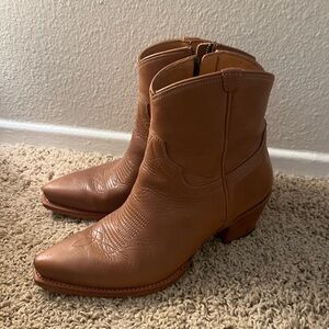Tecovas - Daisy Tan Leather Boots